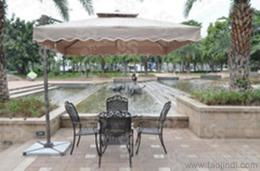 南宁广告伞供应全解析 批发渠道、价格因素与采购指南